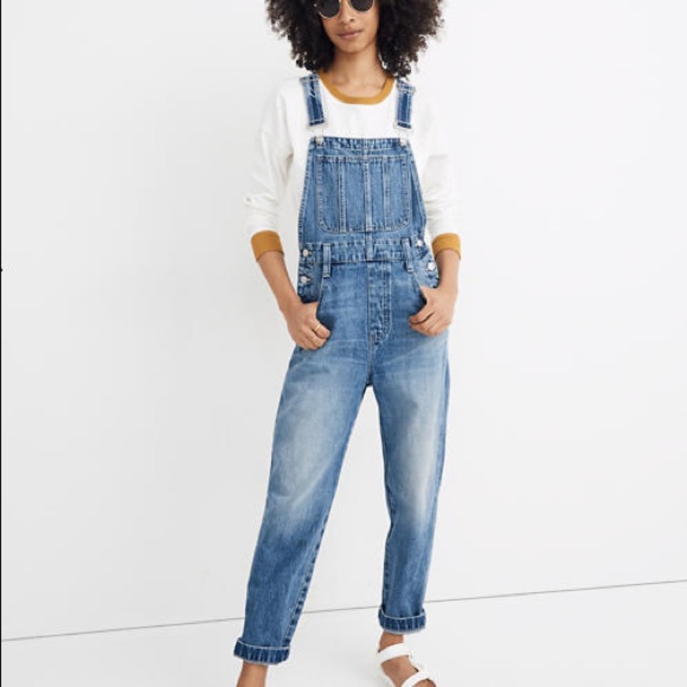 Madewell Straight-Leg Overalls in Hickory Wash